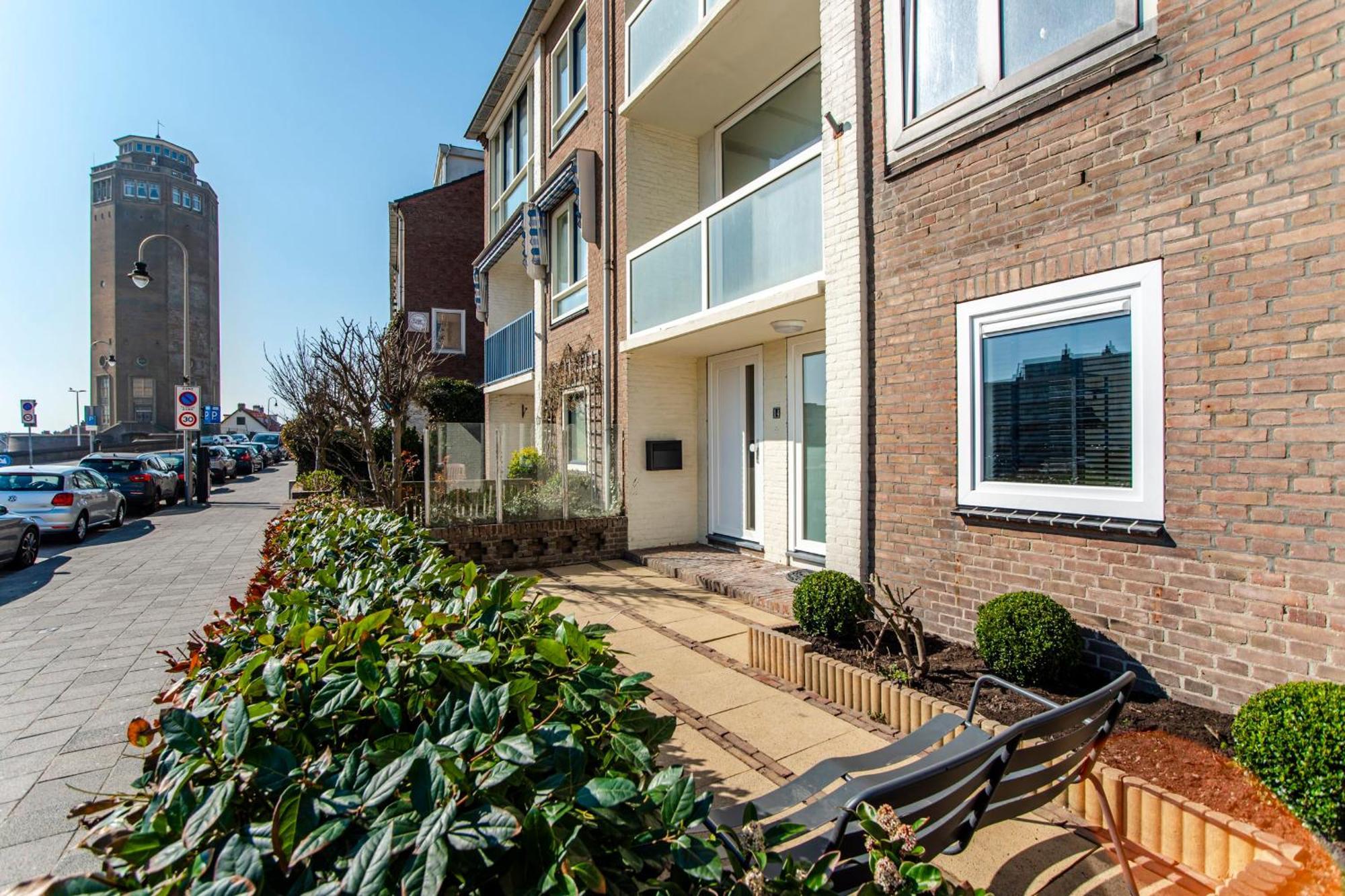 La Casa Verano With Private Parking Apartment Zandvoort