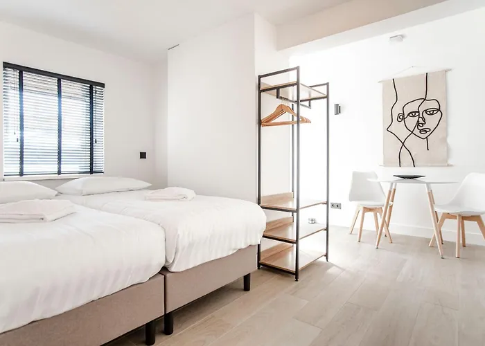 La Casa Verano With Private Parking