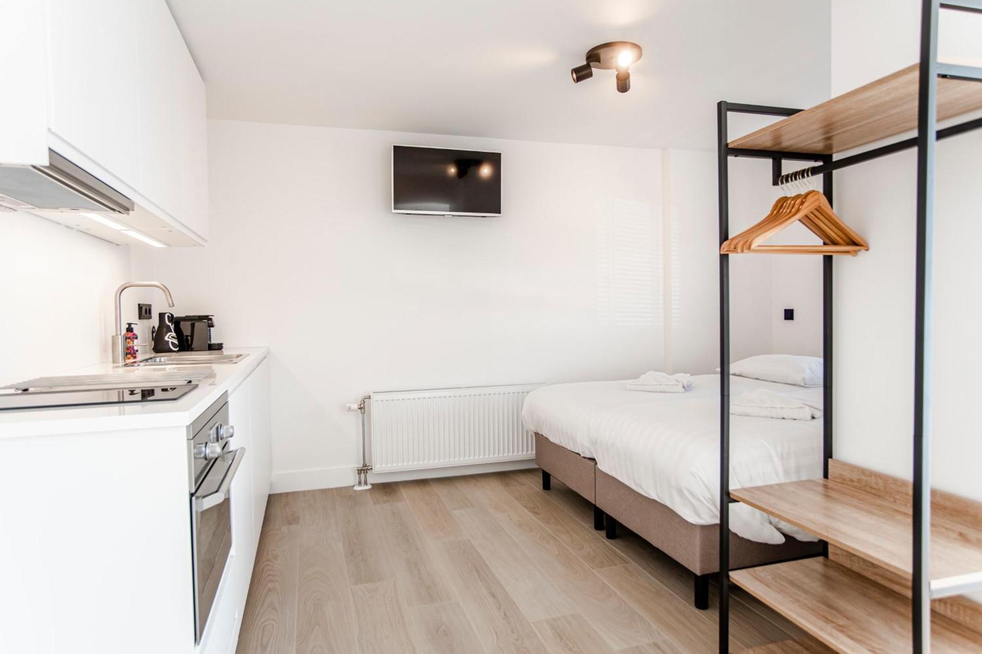 La Casa Verano With Private Parking Appartement Zandvoort